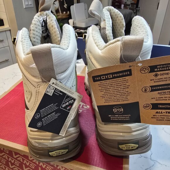 NEW Vans UltraRange EXO Hi GORE-TEX MTE-3 Waterproof Mens Shoe Boot WHITE SZ 8 - Picture 5 of 11